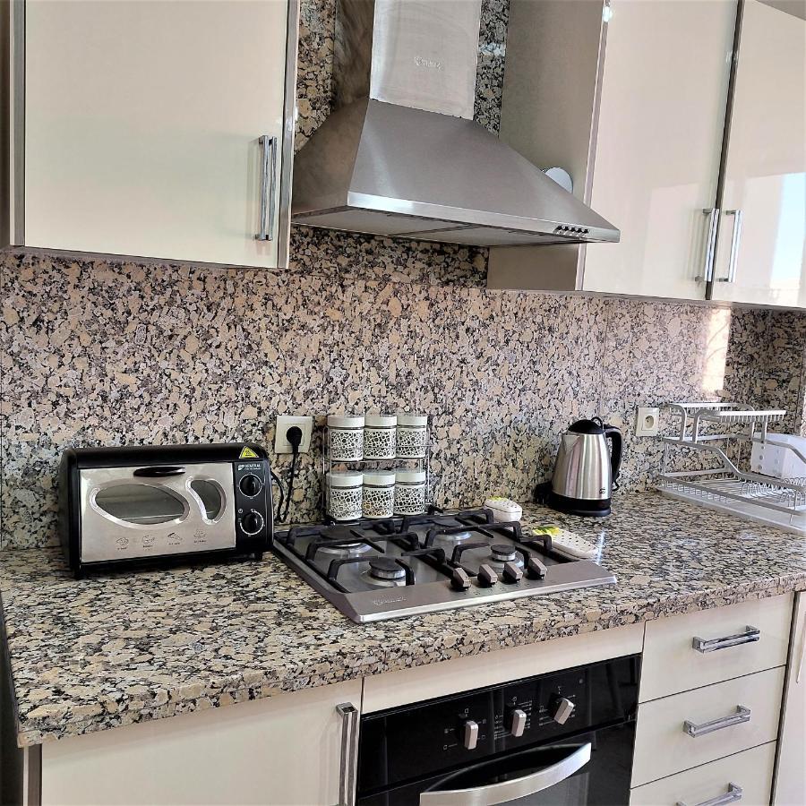 Appartement Pour Familles En Residence Avec Piscine Et Wifi Marakeş Dış mekan fotoğraf