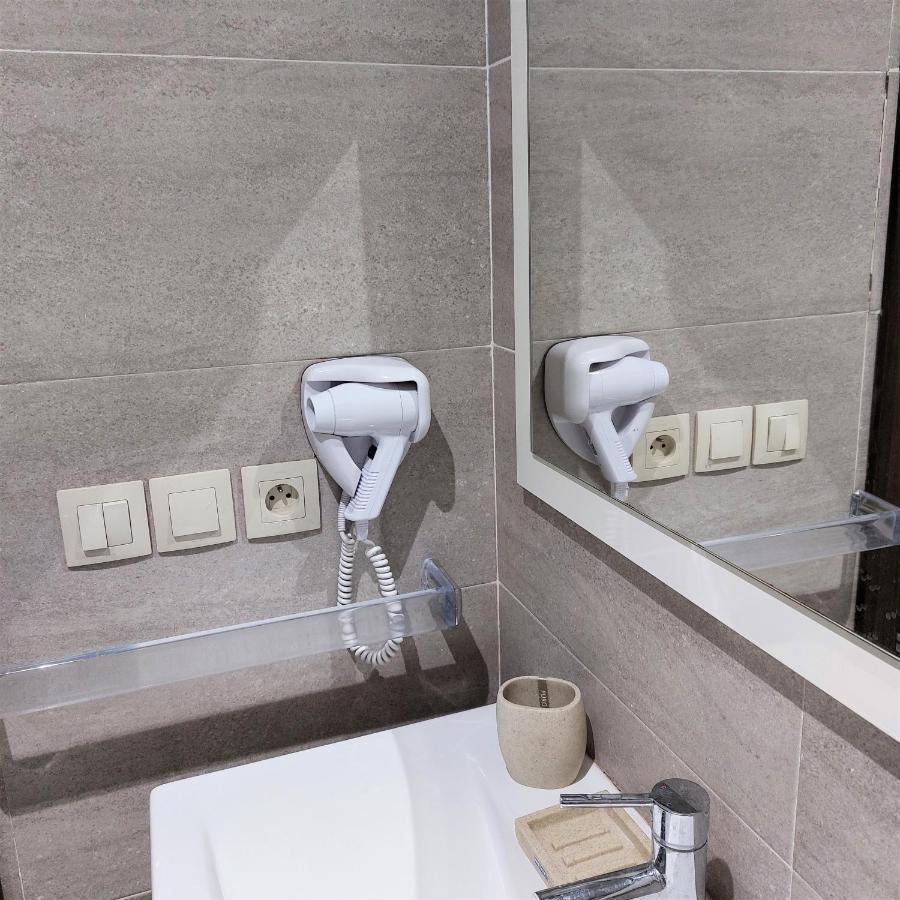 Appartement Pour Familles En Residence Avec Piscine Et Wifi Marakeş Dış mekan fotoğraf