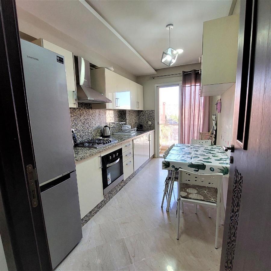 Appartement Pour Familles En Residence Avec Piscine Et Wifi Marakeş Dış mekan fotoğraf