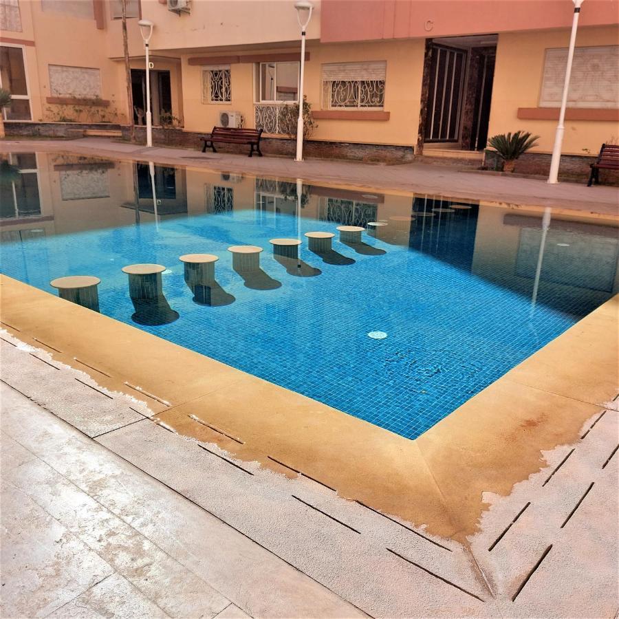 Appartement Pour Familles En Residence Avec Piscine Et Wifi Marakeş Dış mekan fotoğraf