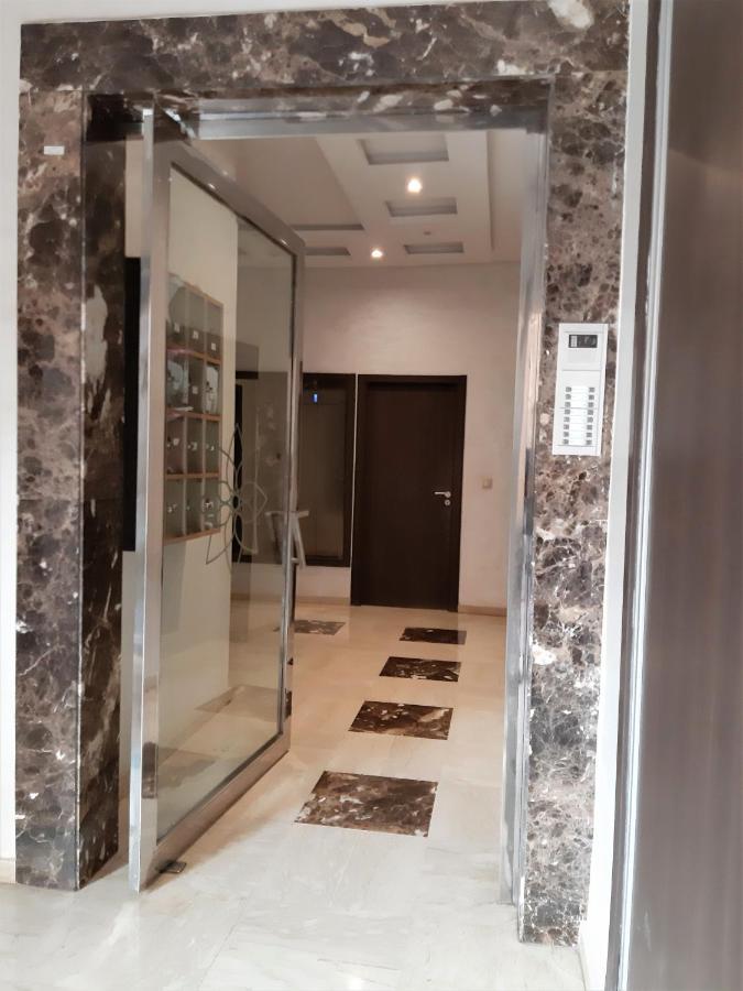 Appartement Pour Familles En Residence Avec Piscine Et Wifi Marakeş Dış mekan fotoğraf