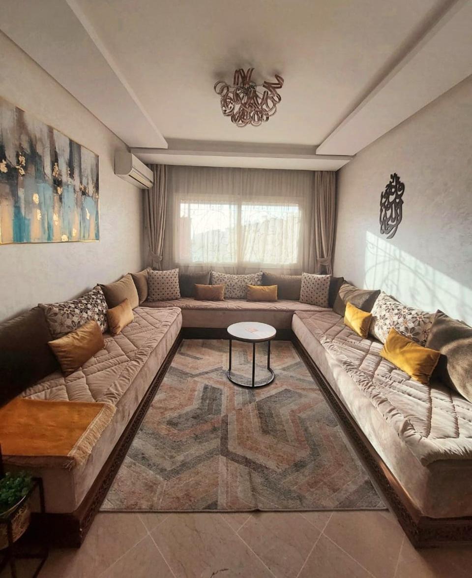 Appartement Pour Familles En Residence Avec Piscine Et Wifi Marakeş Dış mekan fotoğraf